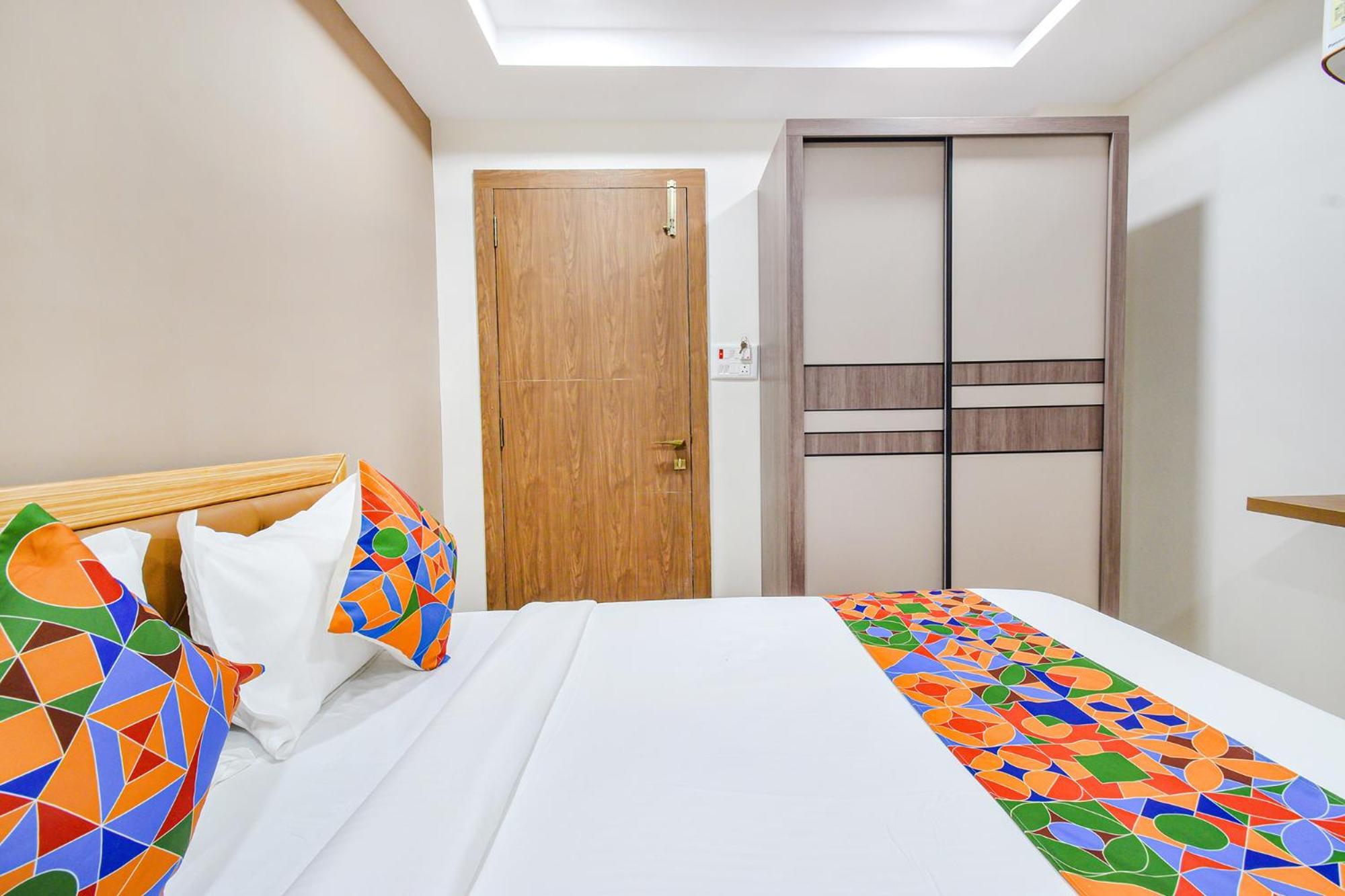 Fabhotel Seri - Nr Kims Hospital, Gachibowli Хидерабад Екстериор снимка