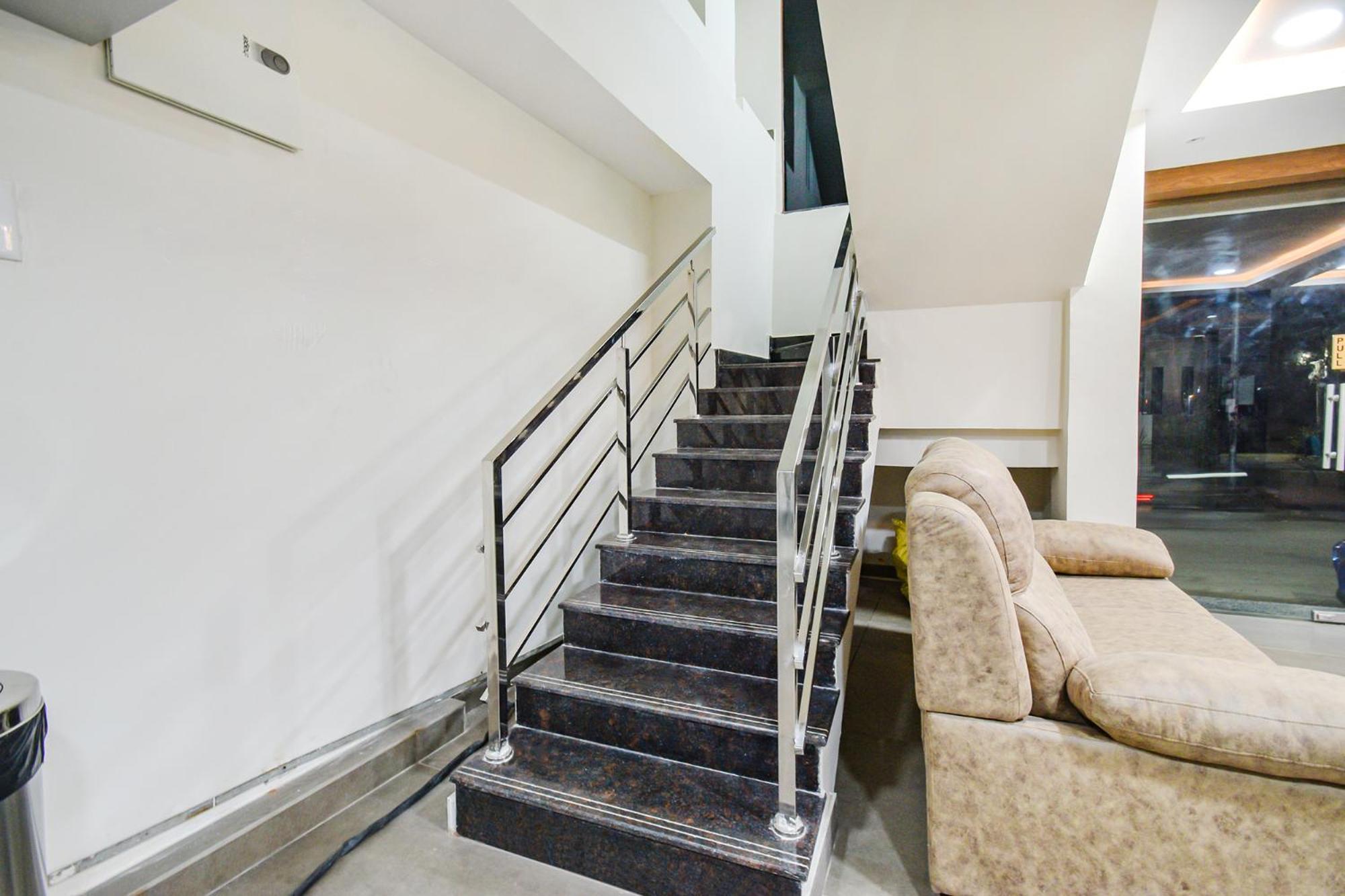 Fabhotel Seri - Nr Kims Hospital, Gachibowli Хидерабад Екстериор снимка